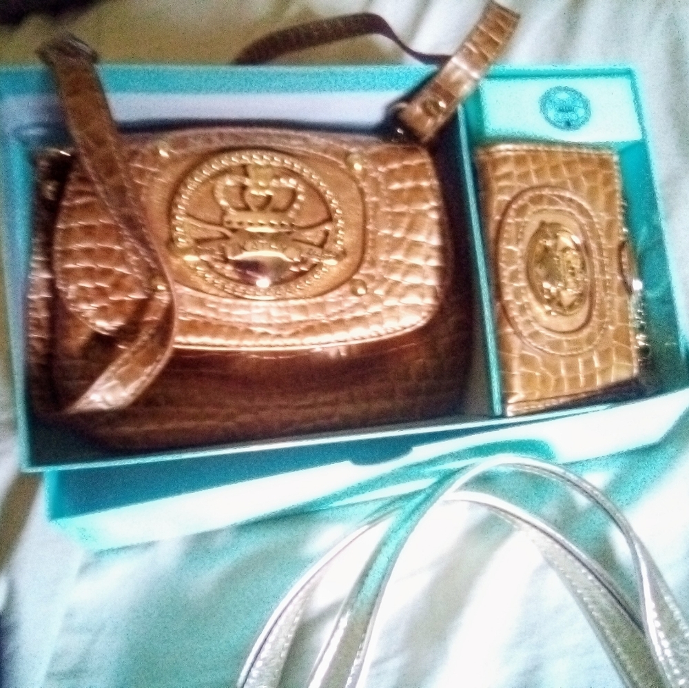 Purse